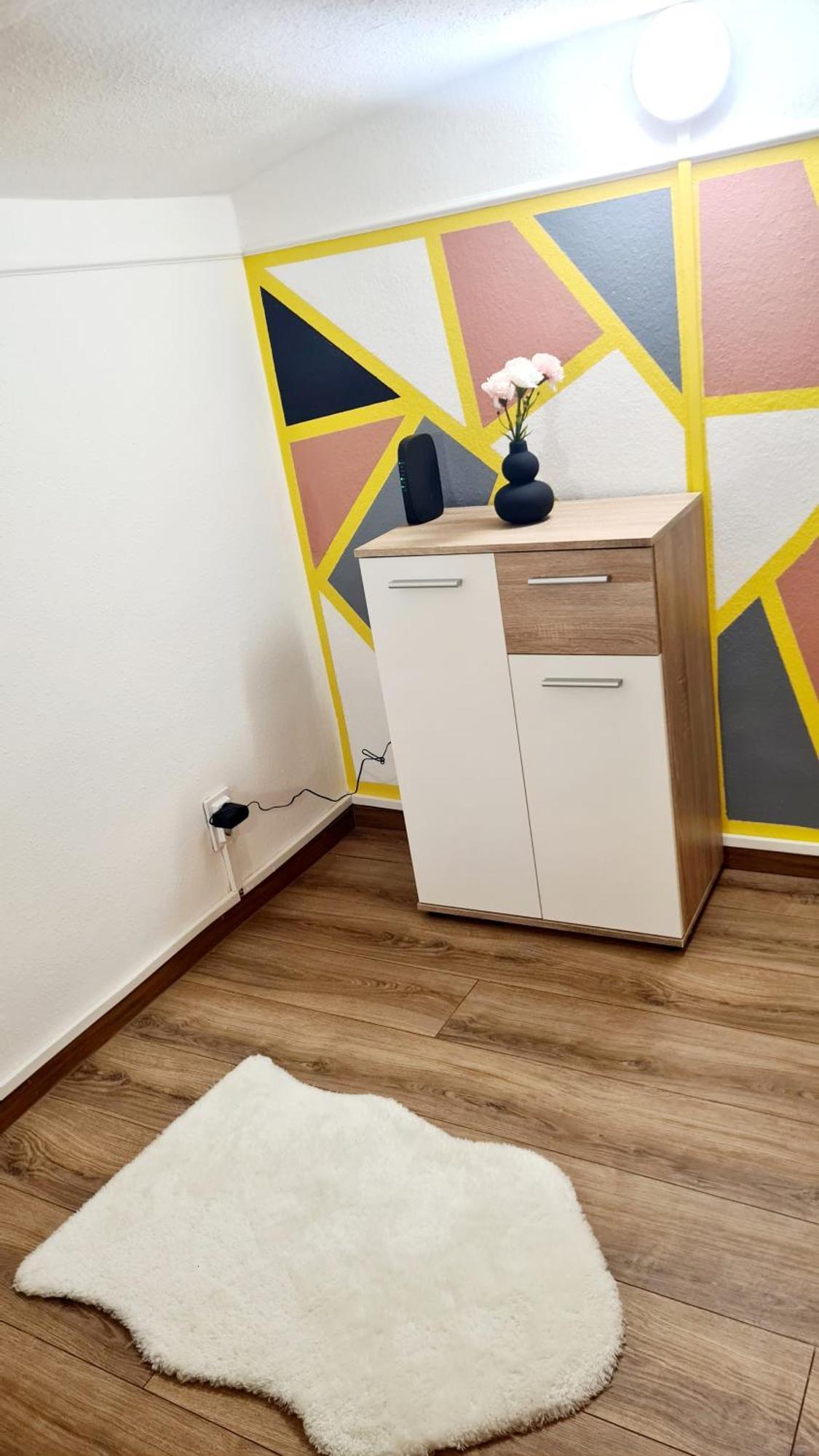 2 Separate Bedrooms And Living Fully Equipped With Ac Apartment