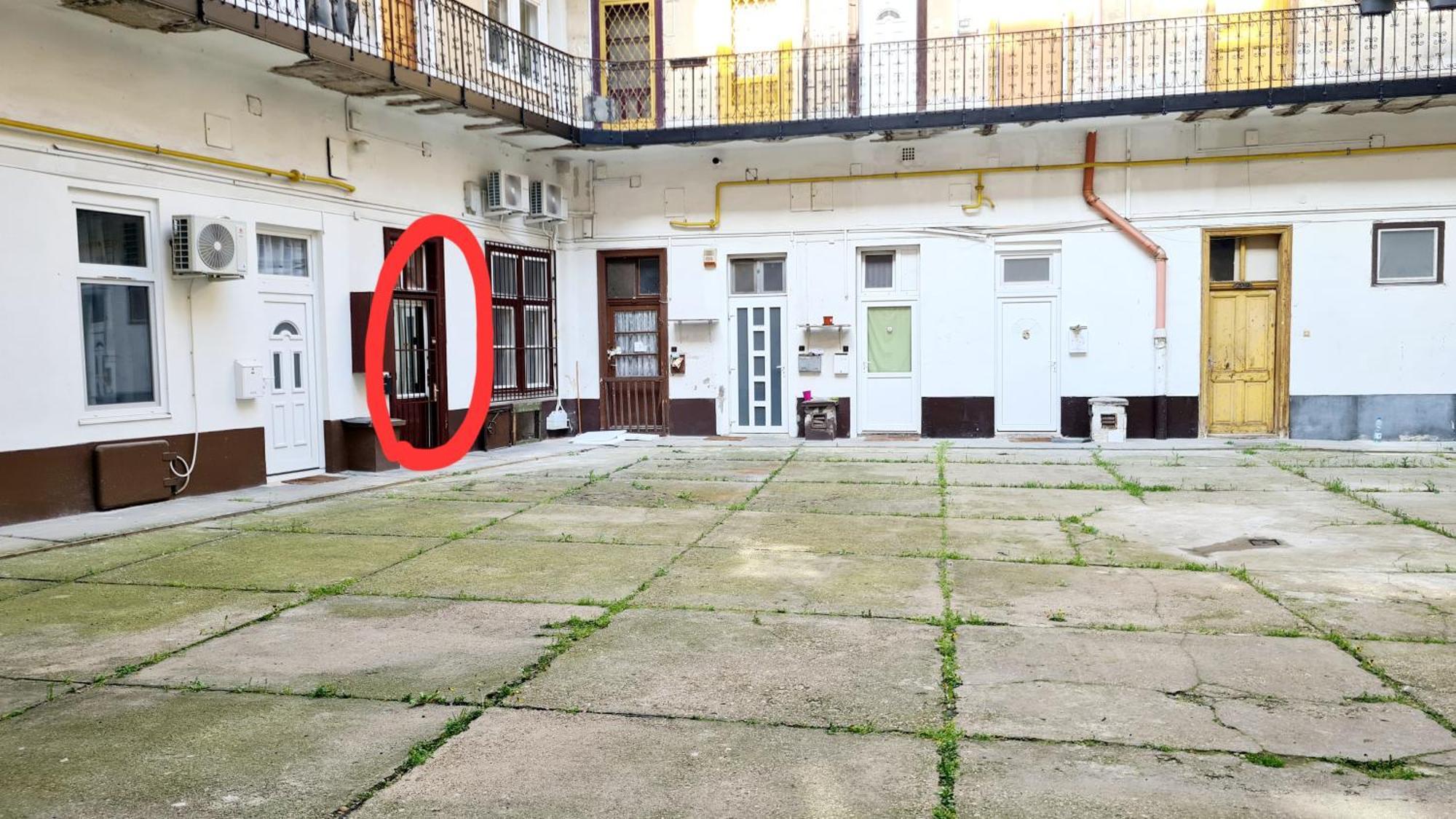 2 Separate Bedrooms And Living Fully Equipped With Ac Apartment *